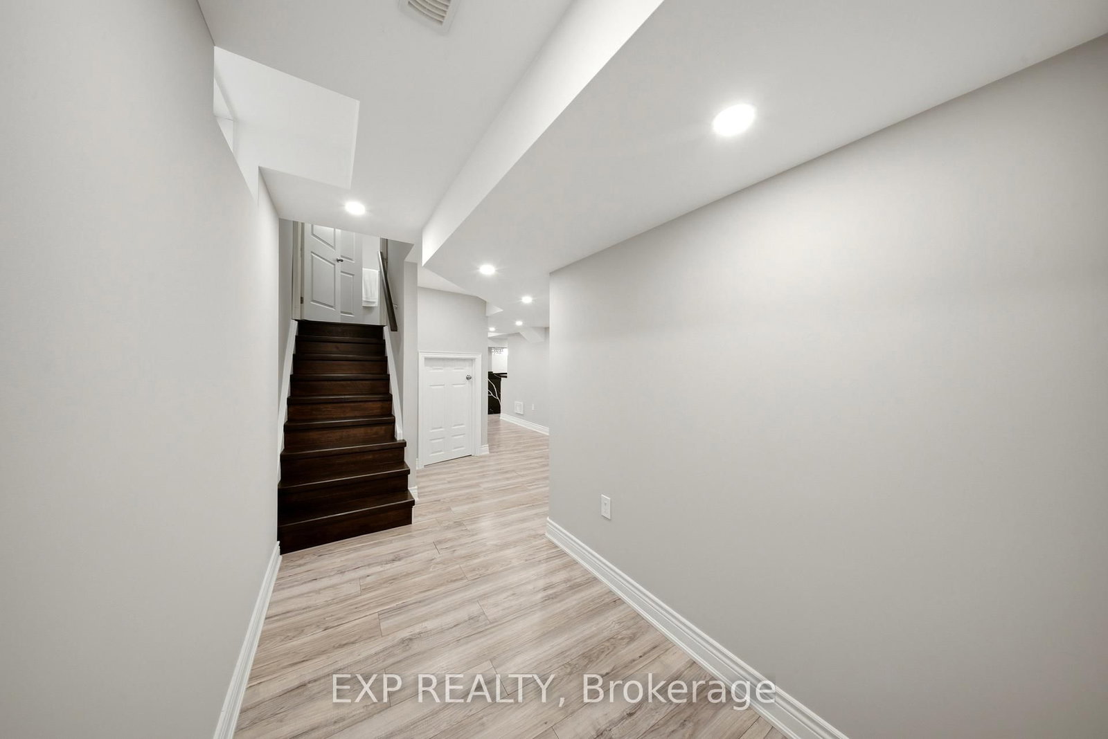 114 Chaumont Drive • Hamilton, ON photo 22