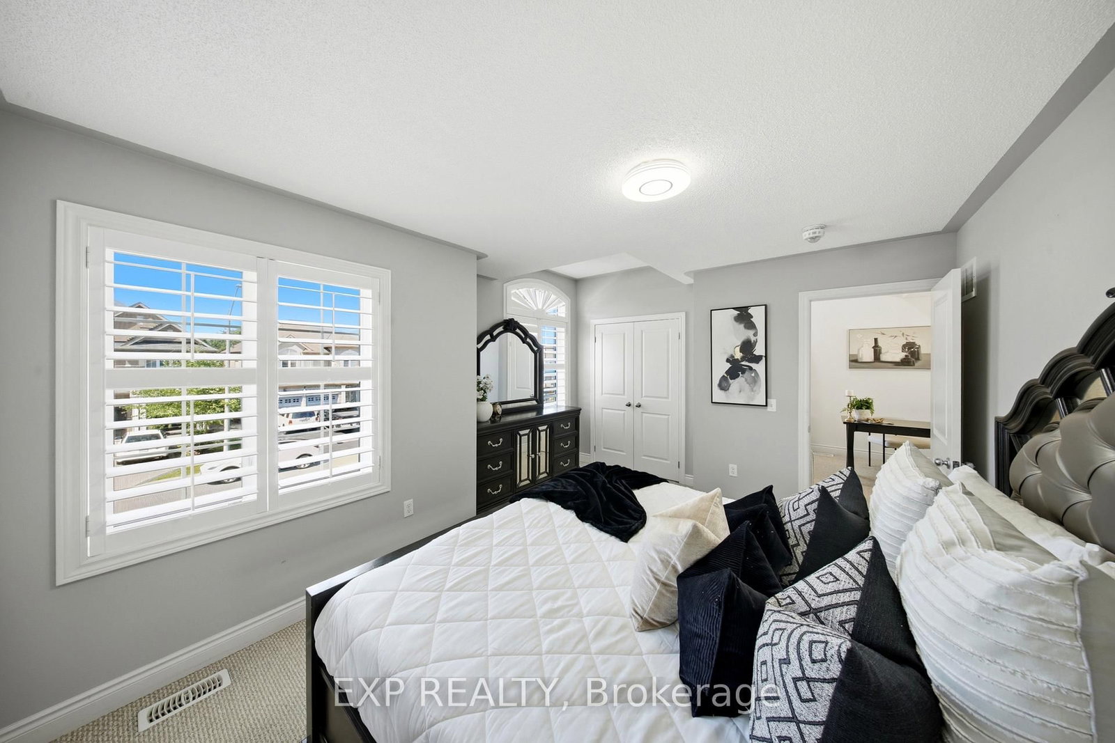 114 Chaumont Drive • Hamilton, ON photo 31