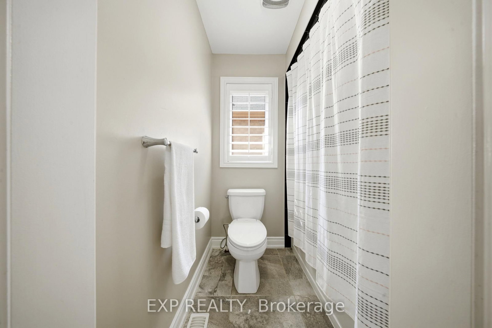 114 Chaumont Drive • Hamilton, ON photo 35