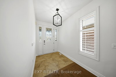 114 Chaumont Drive • Hamilton, ON photo 4