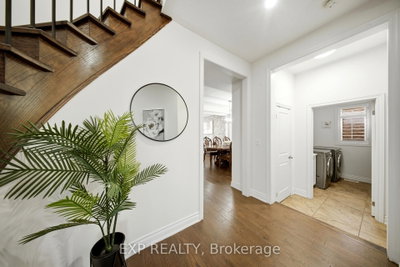 114 Chaumont Drive • Hamilton, ON photo 6