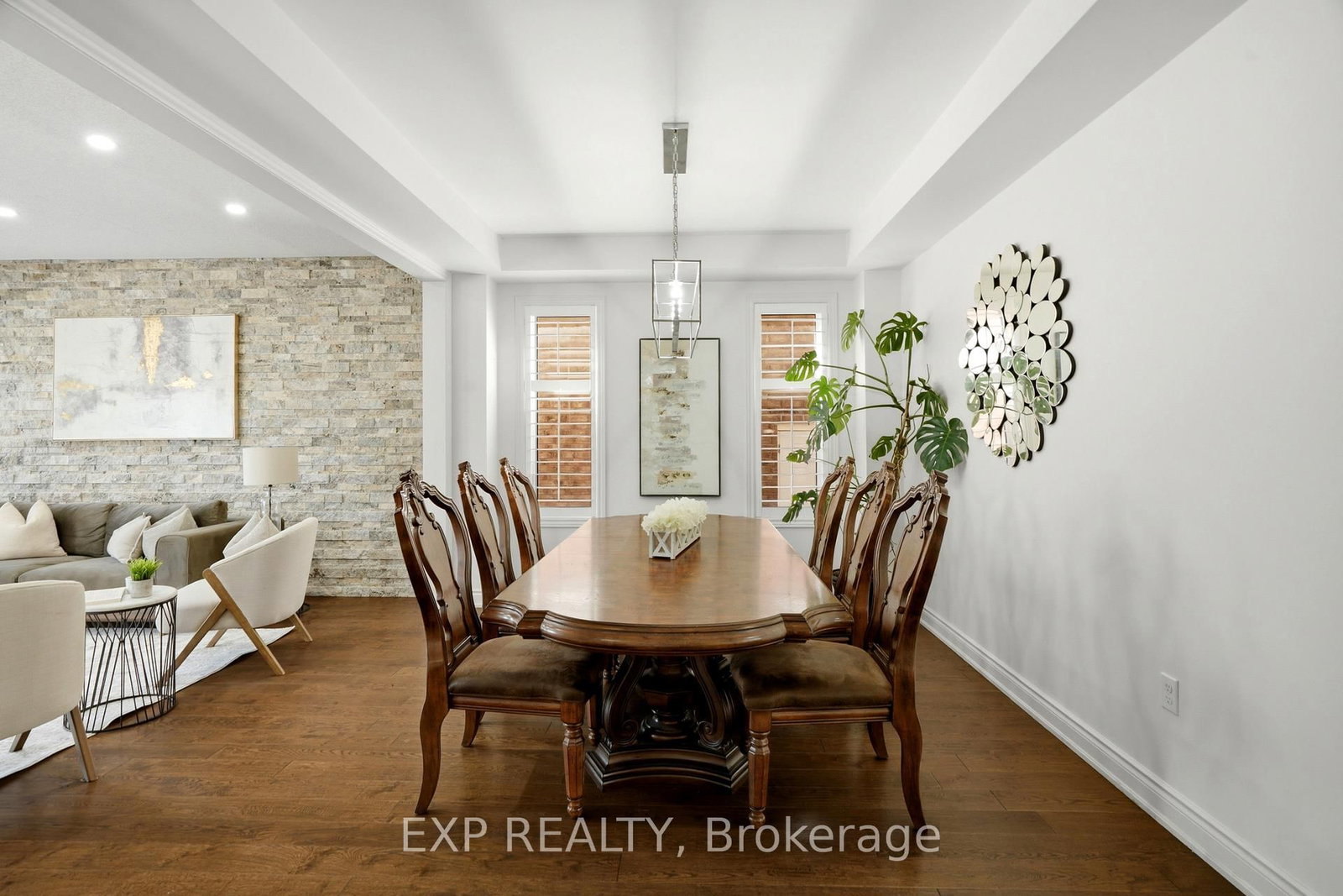 114 Chaumont Drive • Hamilton, ON photo 9