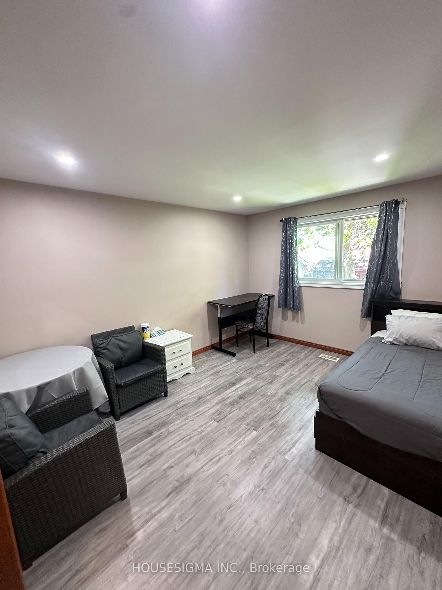 Detached House for sale at 50 Orchard Mill Crescent, Kitchener, Ontario, N2P 1T2 - MLS: X13726438