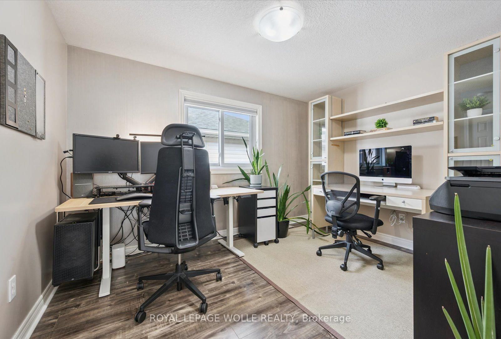 223 Hollyridge Crescent • Kitchener, ON photo 16
