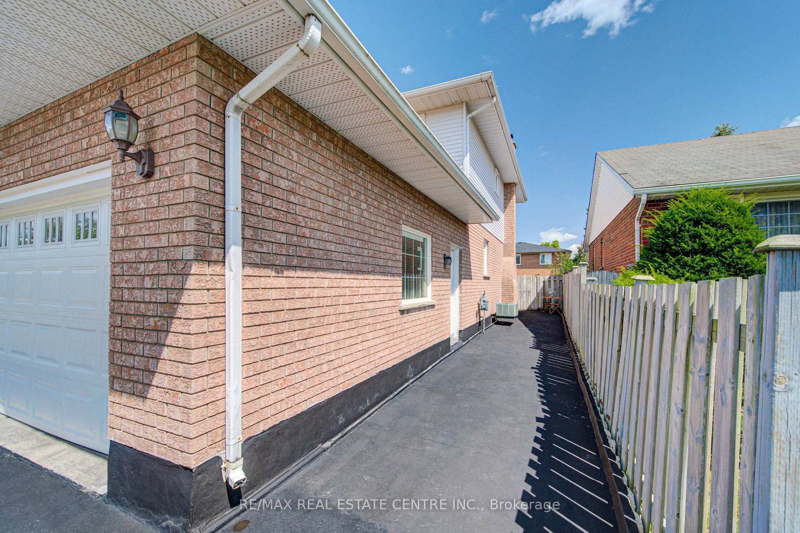 103 Southwood Drive • Cambridge, ON photo 44