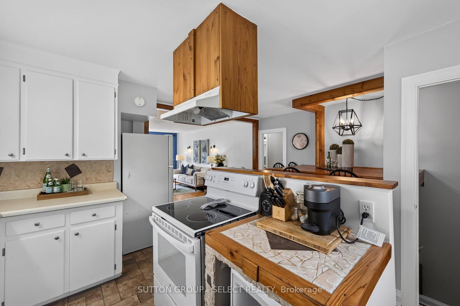 1852 Avalon Street • London East, ON photo 16