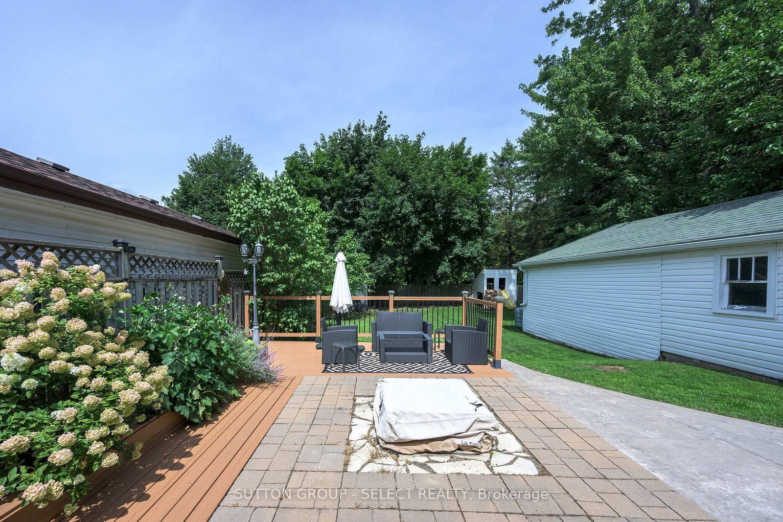 1852 Avalon Street • London East, ON photo 33