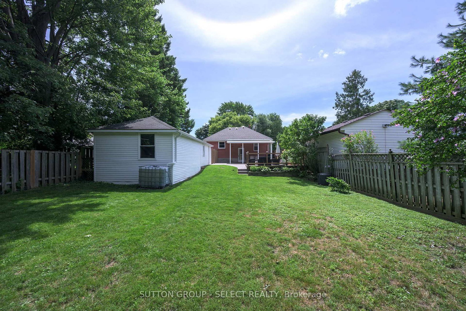 1852 Avalon Street • London East, ON photo 34