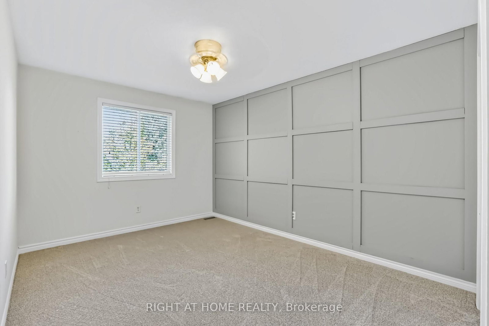 1811 Rollingacres Drive • London North, ON photo 15