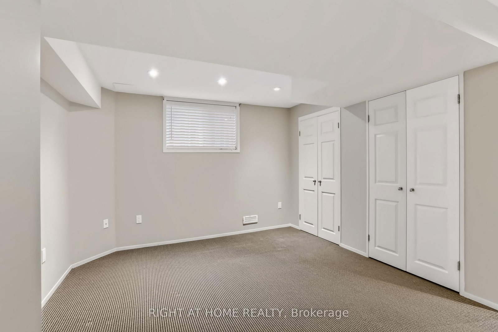 1811 Rollingacres Drive • London North, ON photo 27