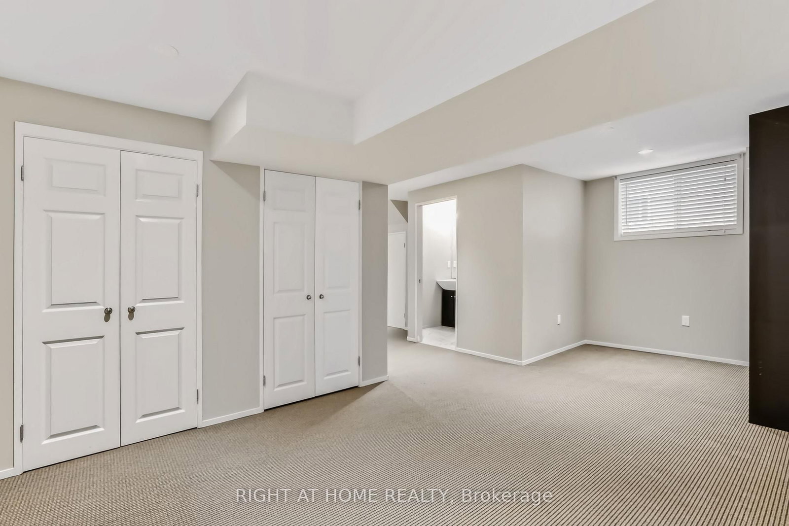 1811 Rollingacres Drive • London North, ON photo 29