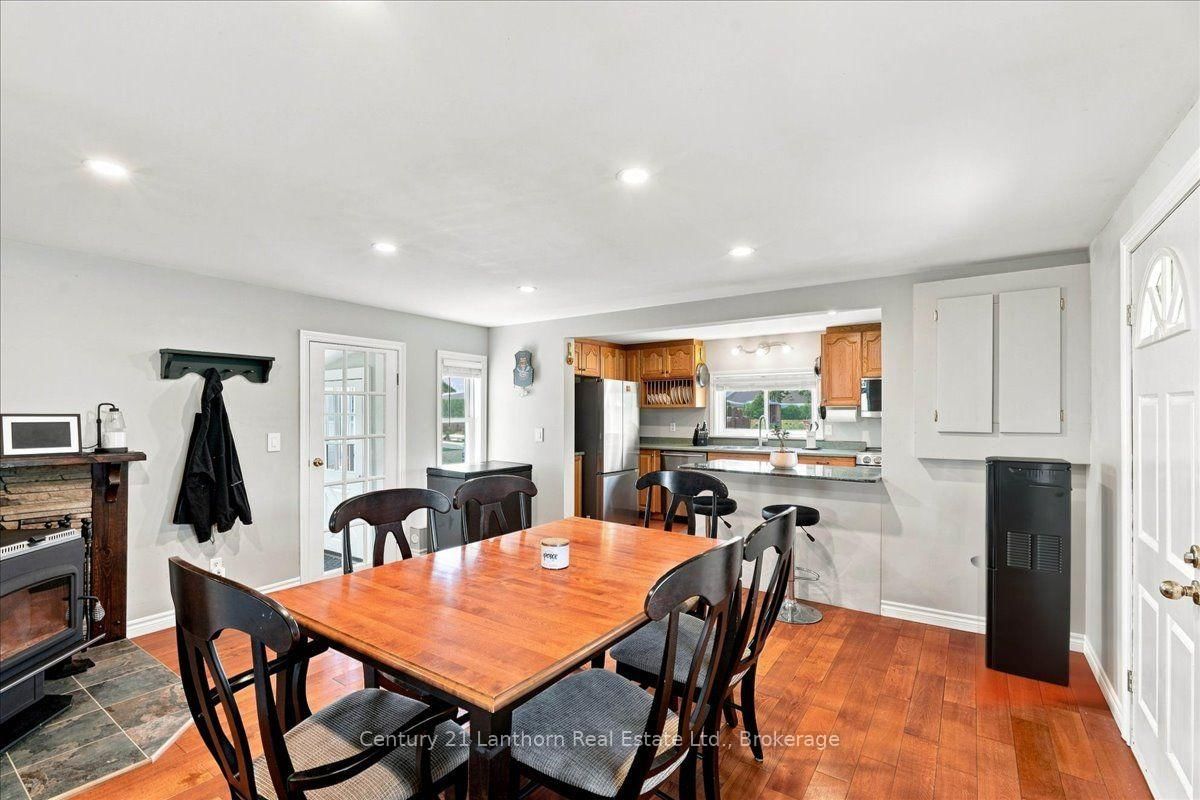 1039 Christian Road • Prince Edward County, ON photo 10