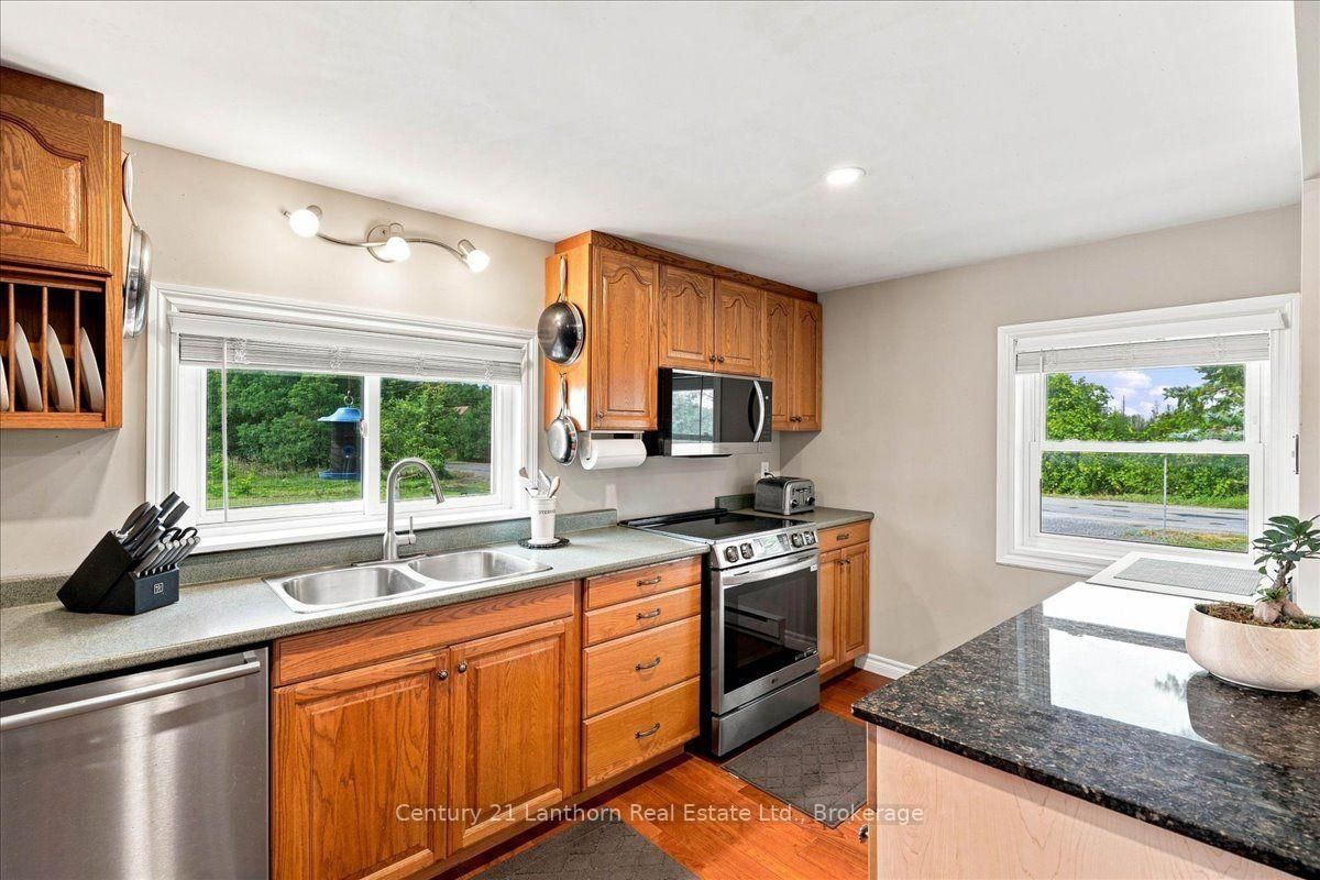 1039 Christian Road • Prince Edward County, ON photo 14
