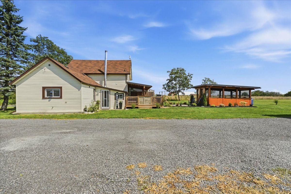 1039 Christian Road • Prince Edward County, ON photo 40