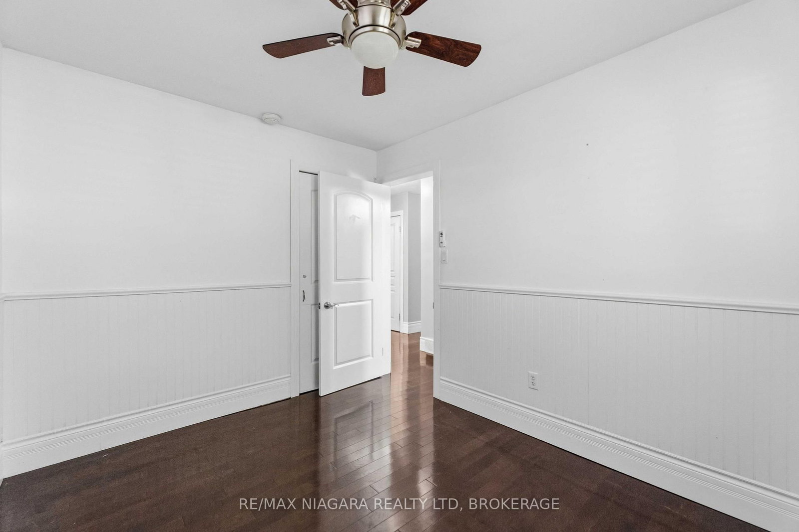60 Brant Avenue • Welland, ON photo 21