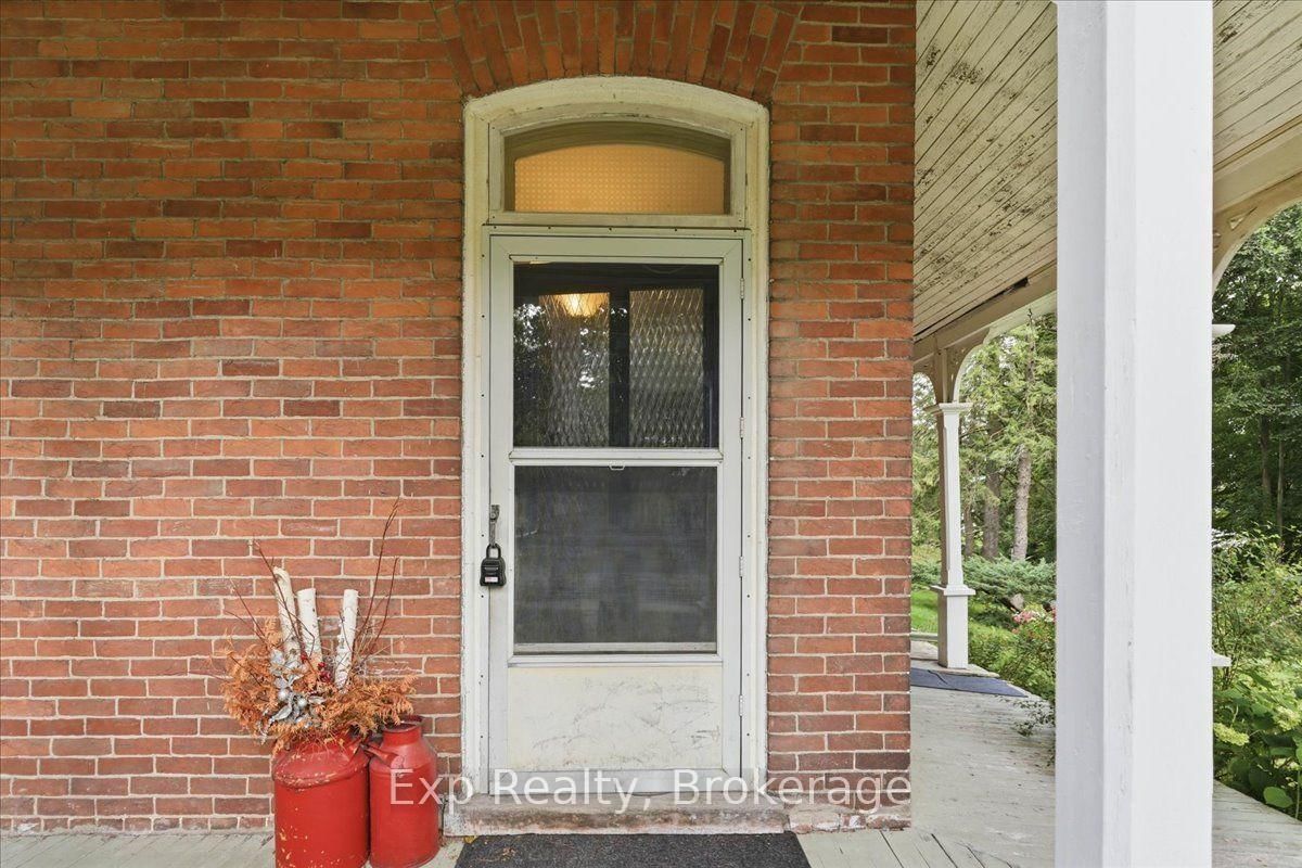 143 Edward Street • Stirling, ON photo 5