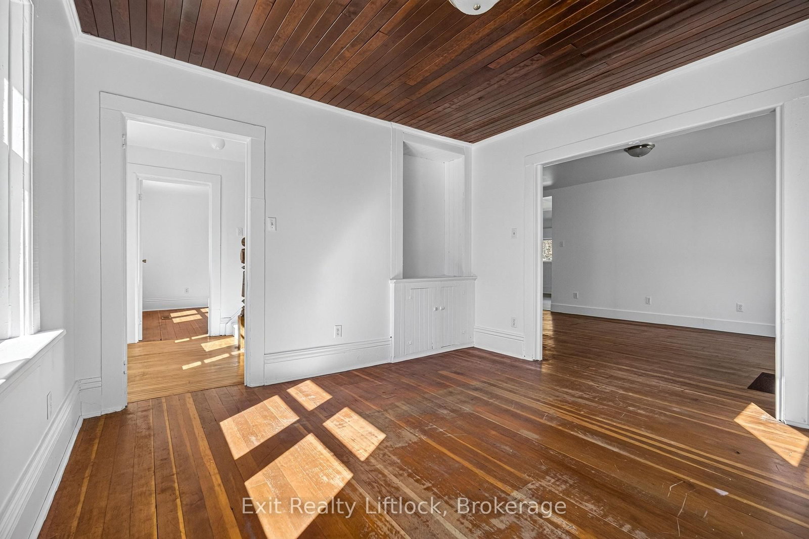 1952 County Rd 6 Road • Douro-Dummer, ON photo 13