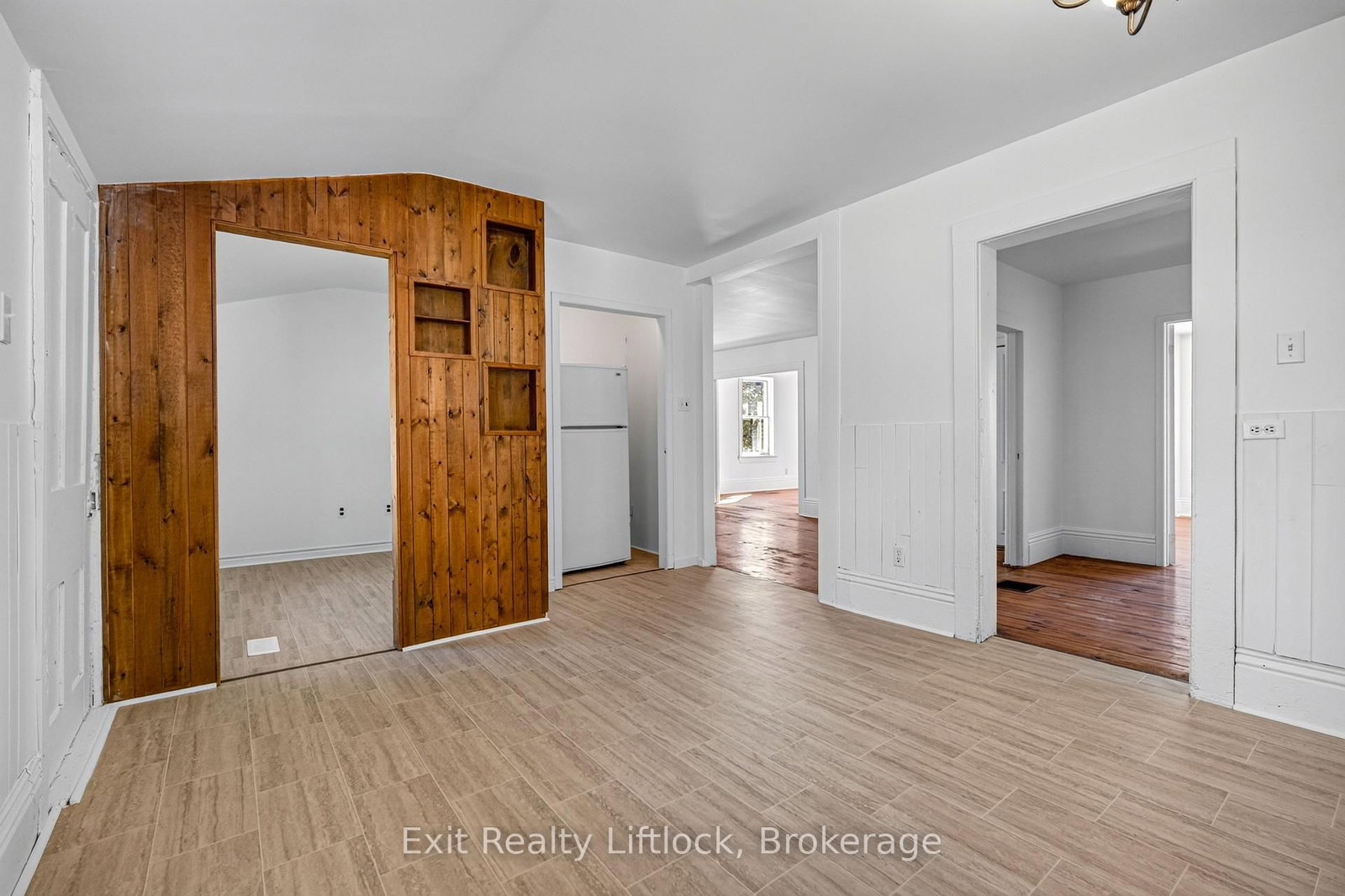 1952 County Rd 6 Road • Douro-Dummer, ON photo 22