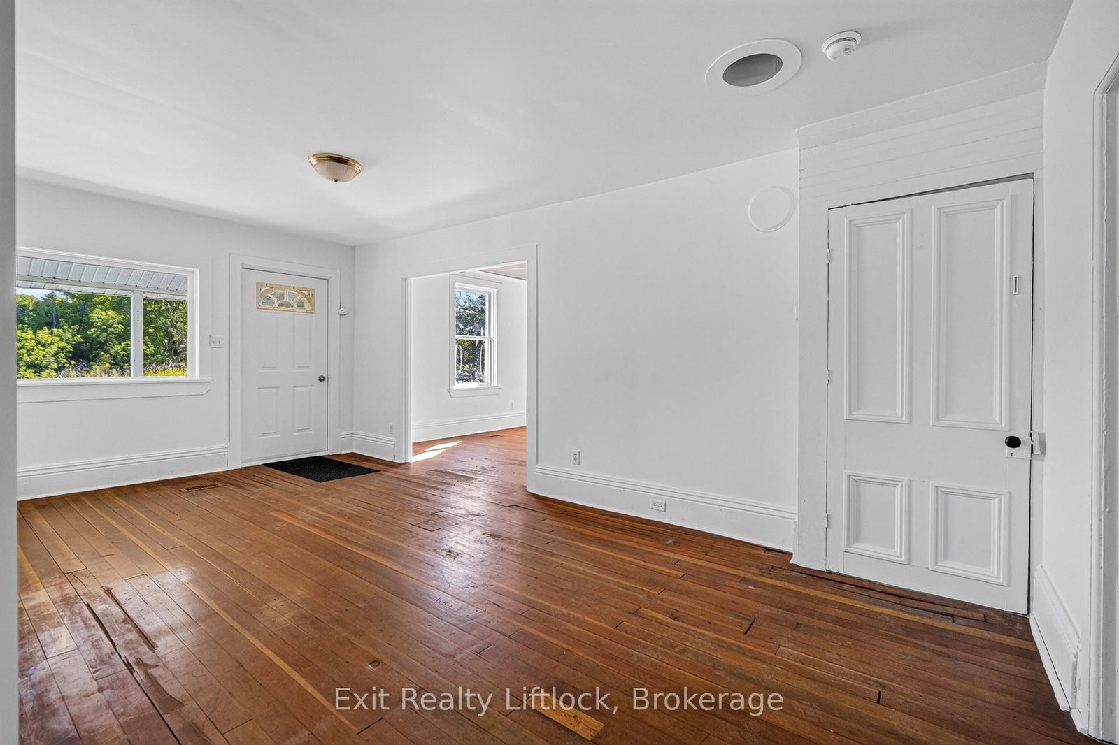 1952 County Rd 6 Road • Douro-Dummer, ON photo 9