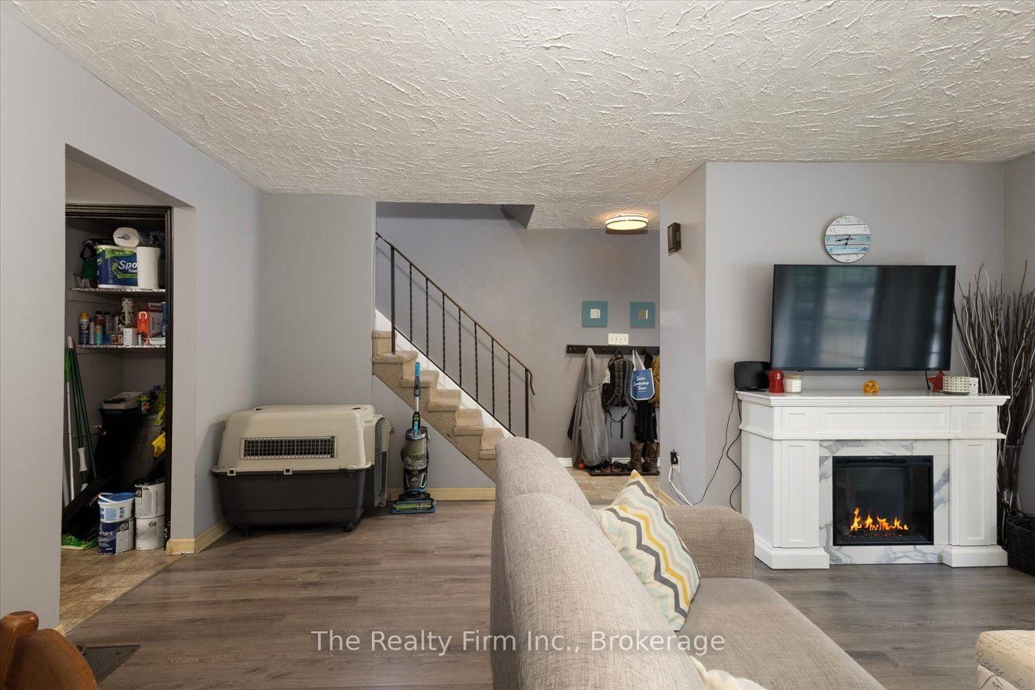 28 Nethercott Drive • Stratford, ON photo 10