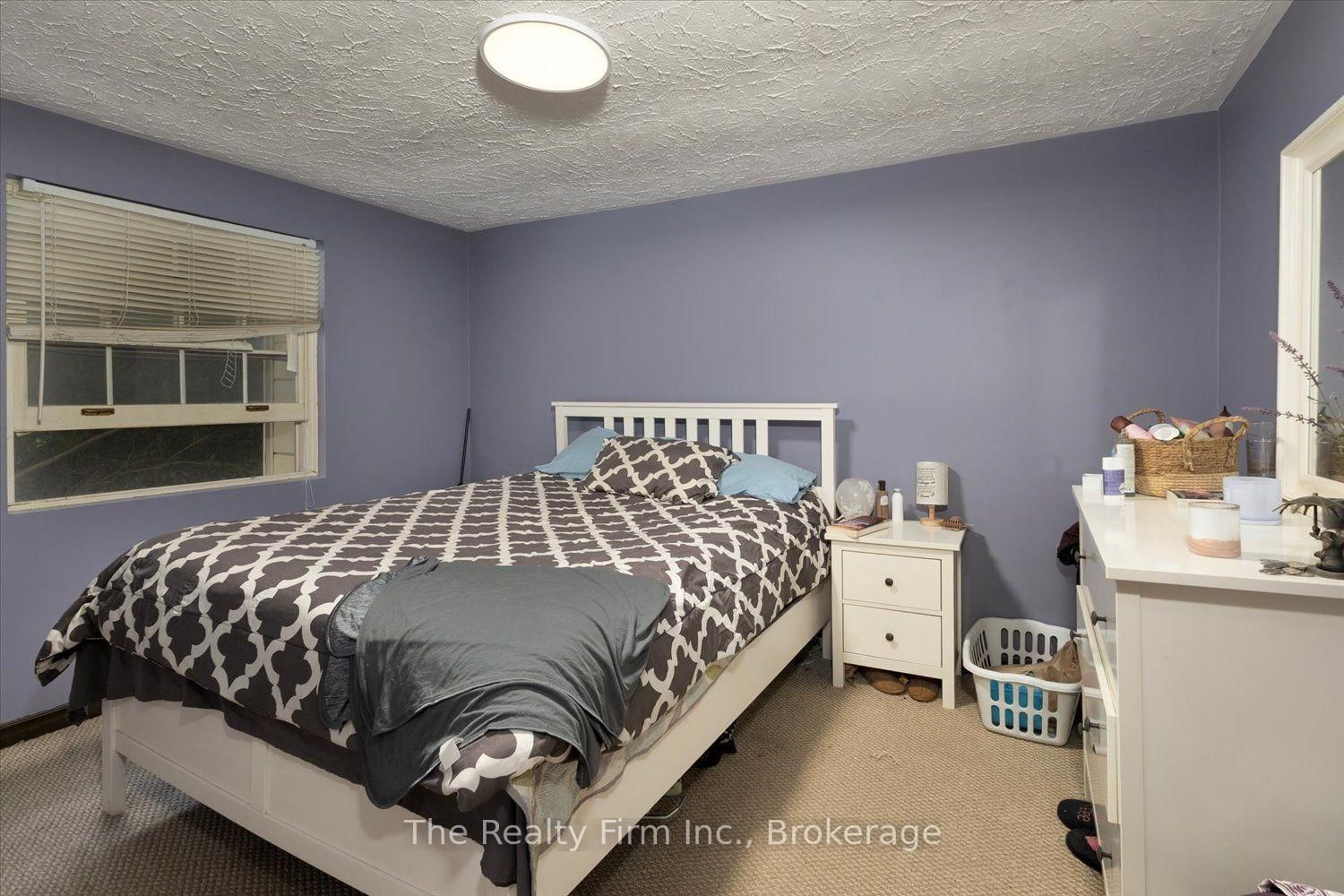 28 Nethercott Drive • Stratford, ON photo 12
