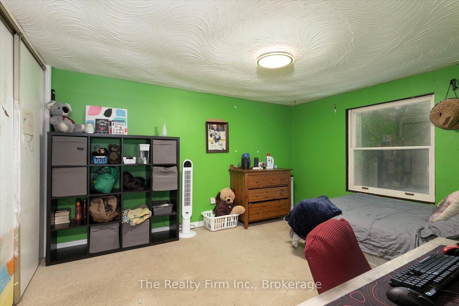 28 Nethercott Drive • Stratford, ON photo 15