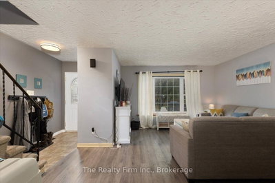 28 Nethercott Drive • Stratford, ON photo 8