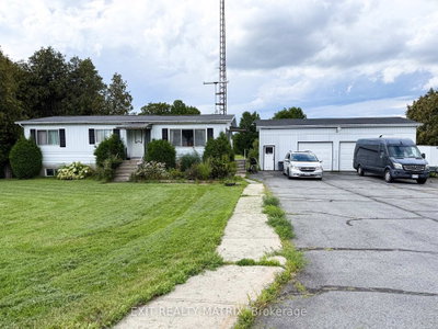 3875 County Road 45 Road W • North Glengarry, ON photo 2