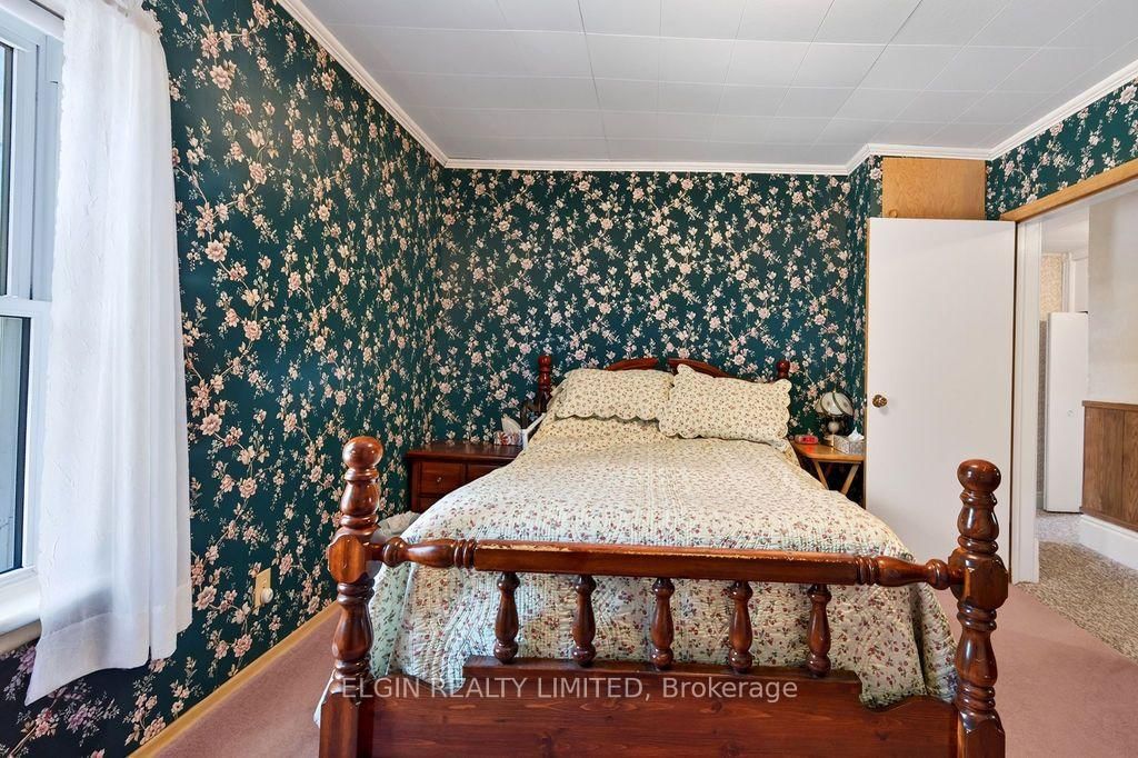 38236 Fingal Line • Southwold, ON photo 22