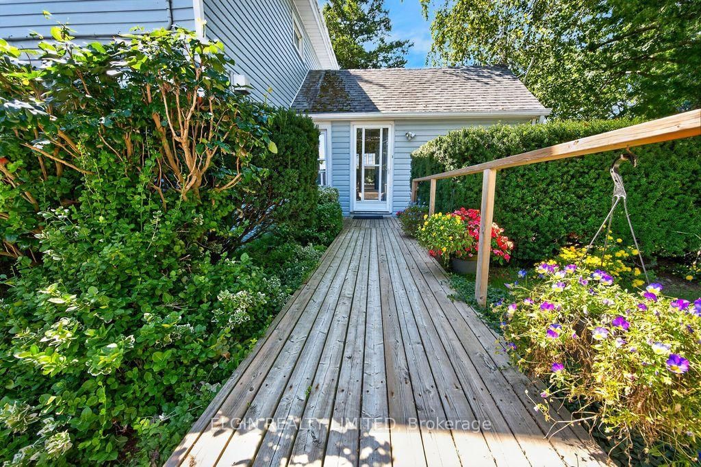 38236 Fingal Line • Southwold, ON photo 5