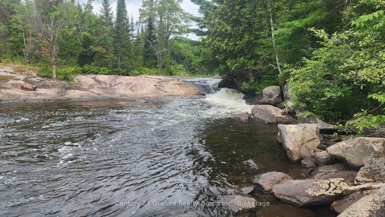 1241 Koshlong Lake Road • Dysart et al, ON photo 20