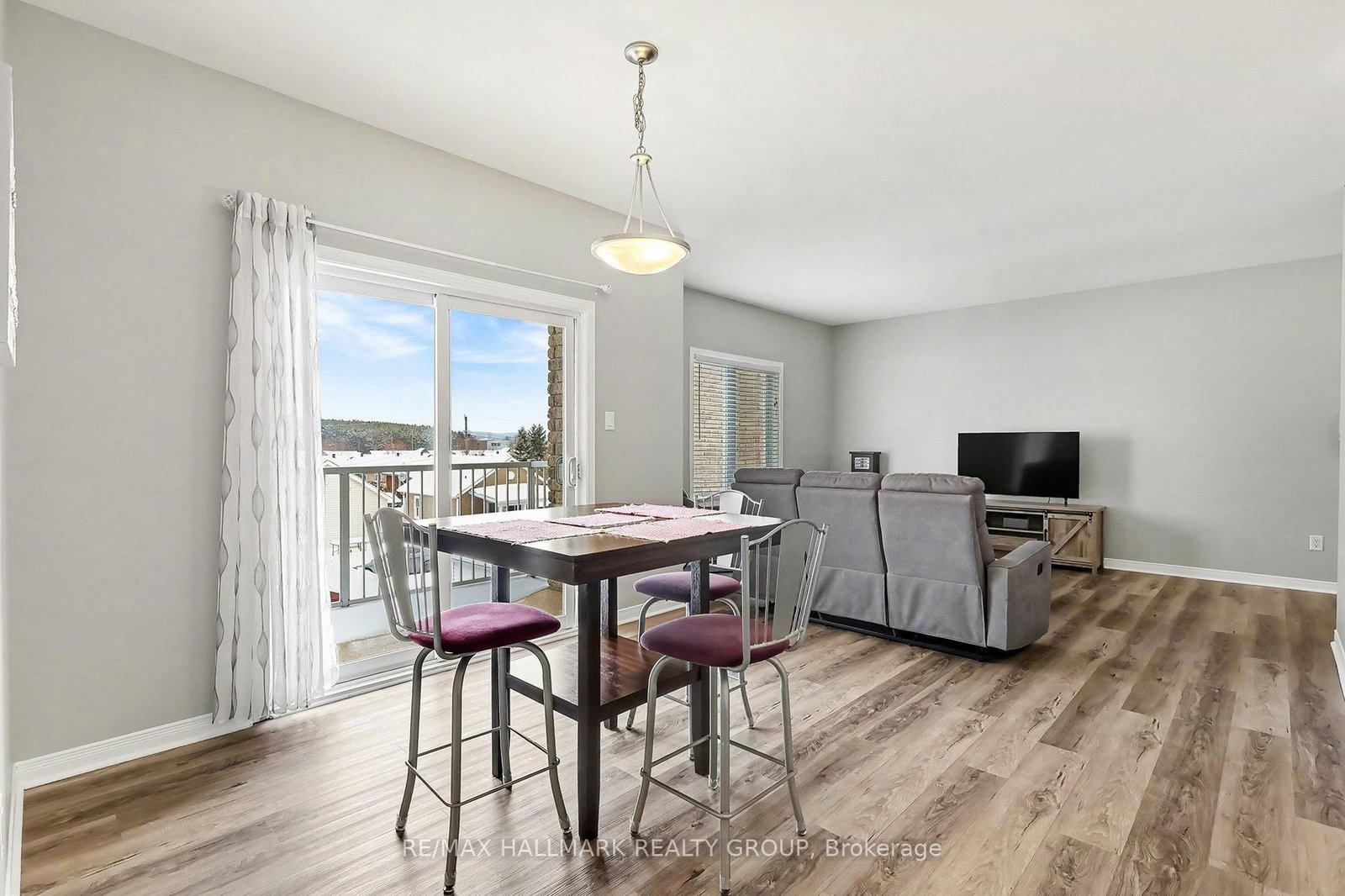1026 Laurier Street • #208 • Clarence-Rockland, ON photo 9