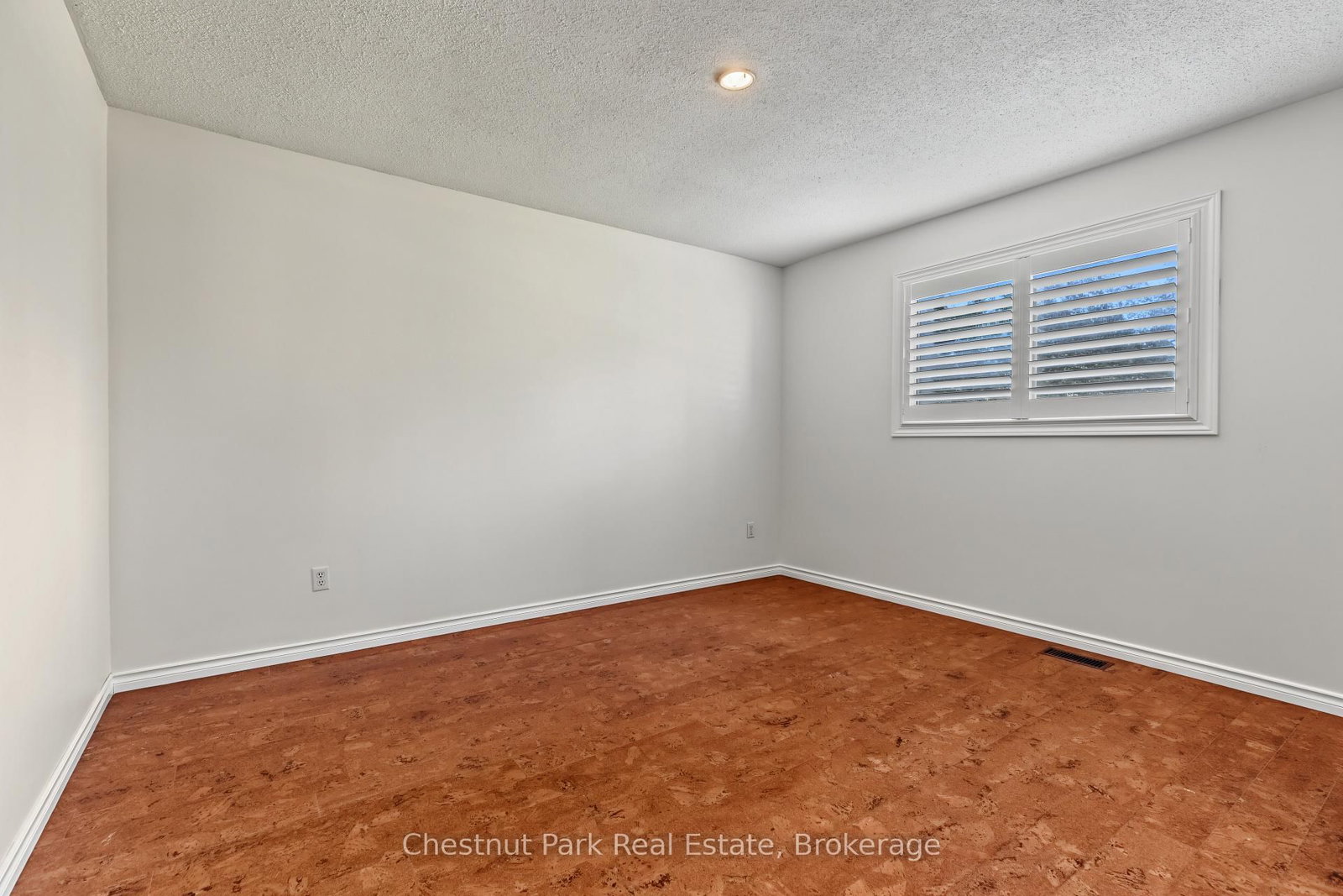 280 8th Avenue E • Owen Sound, ON photo 18