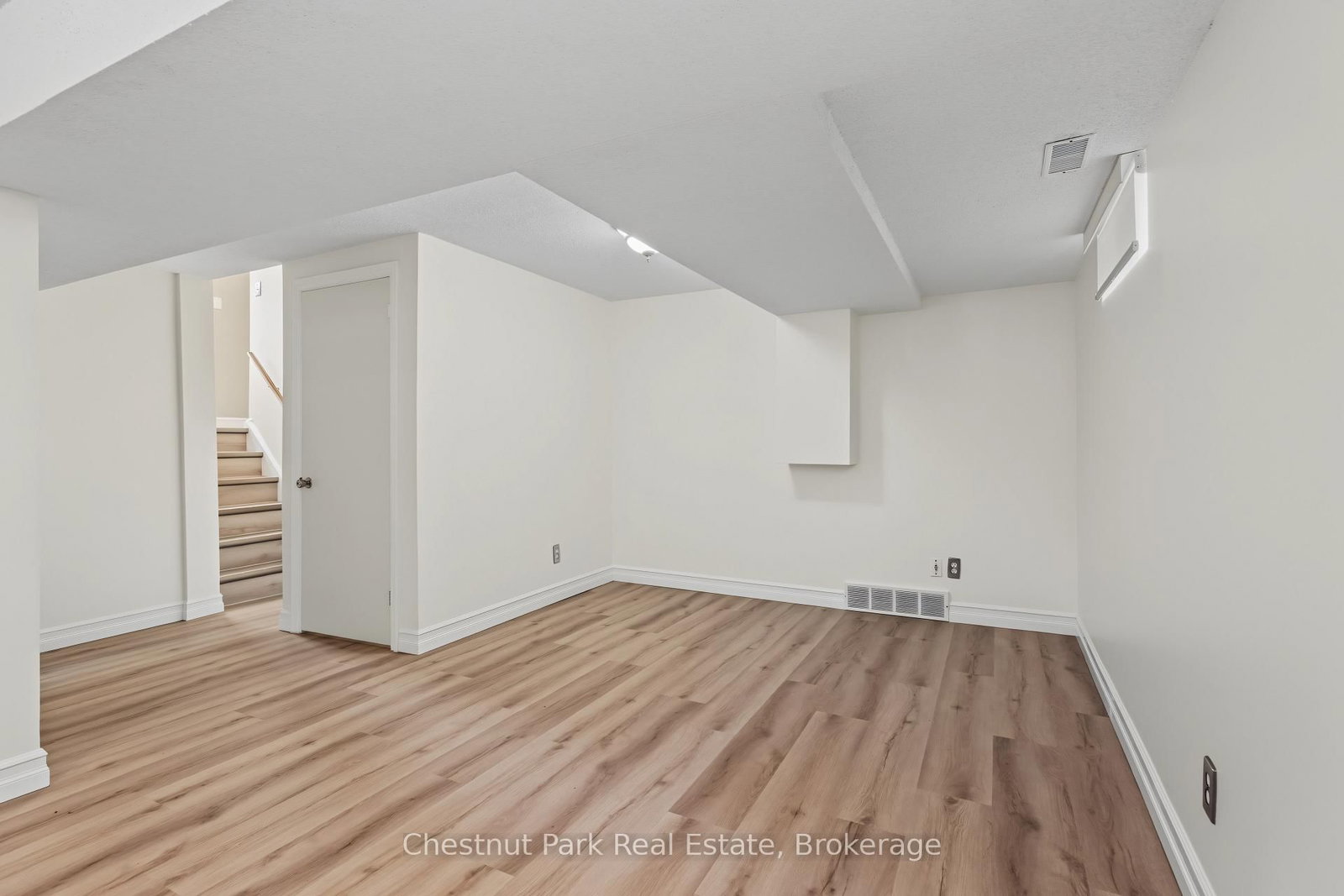 280 8th Avenue E • Owen Sound, ON photo 28