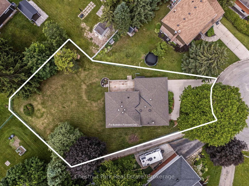 280 8th Ave E photo 4