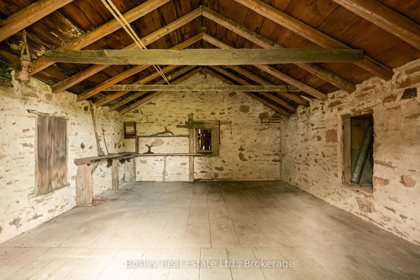 404302 20 Concession • Georgian Bluffs, ON photo 32