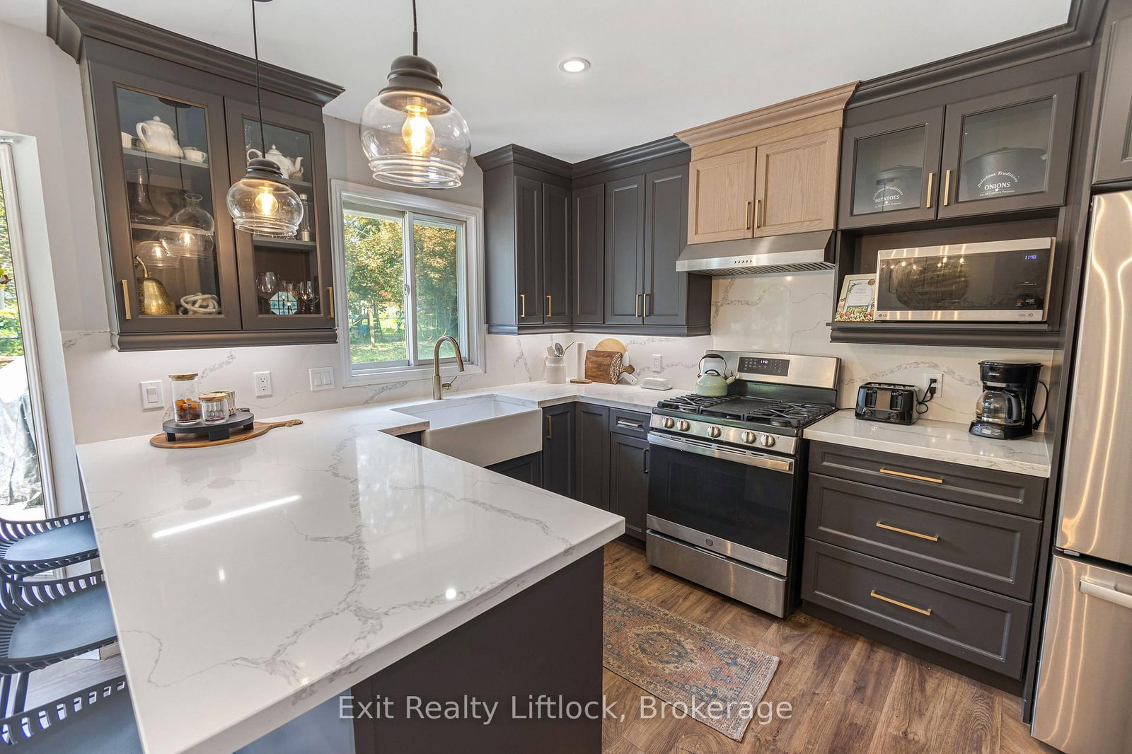 664 Brick Road • Selwyn, ON photo 5