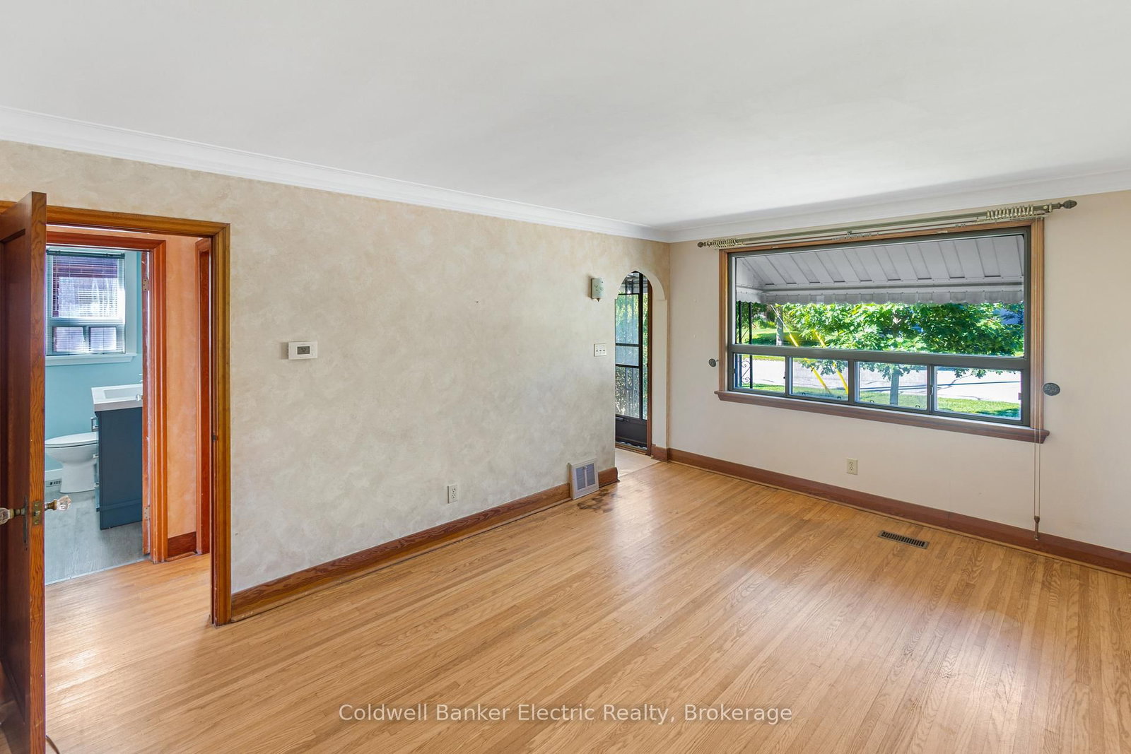 792 Curtis Road • Peterborough, ON photo 3