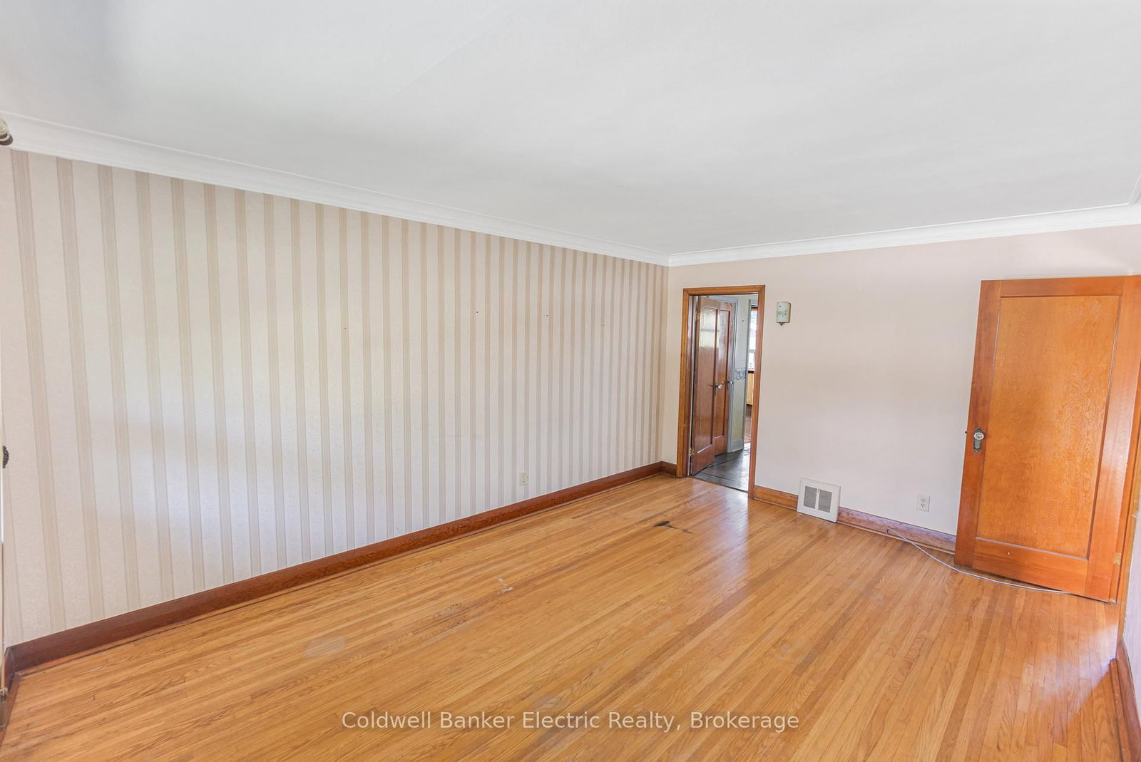 792 Curtis Road • Peterborough, ON photo 5