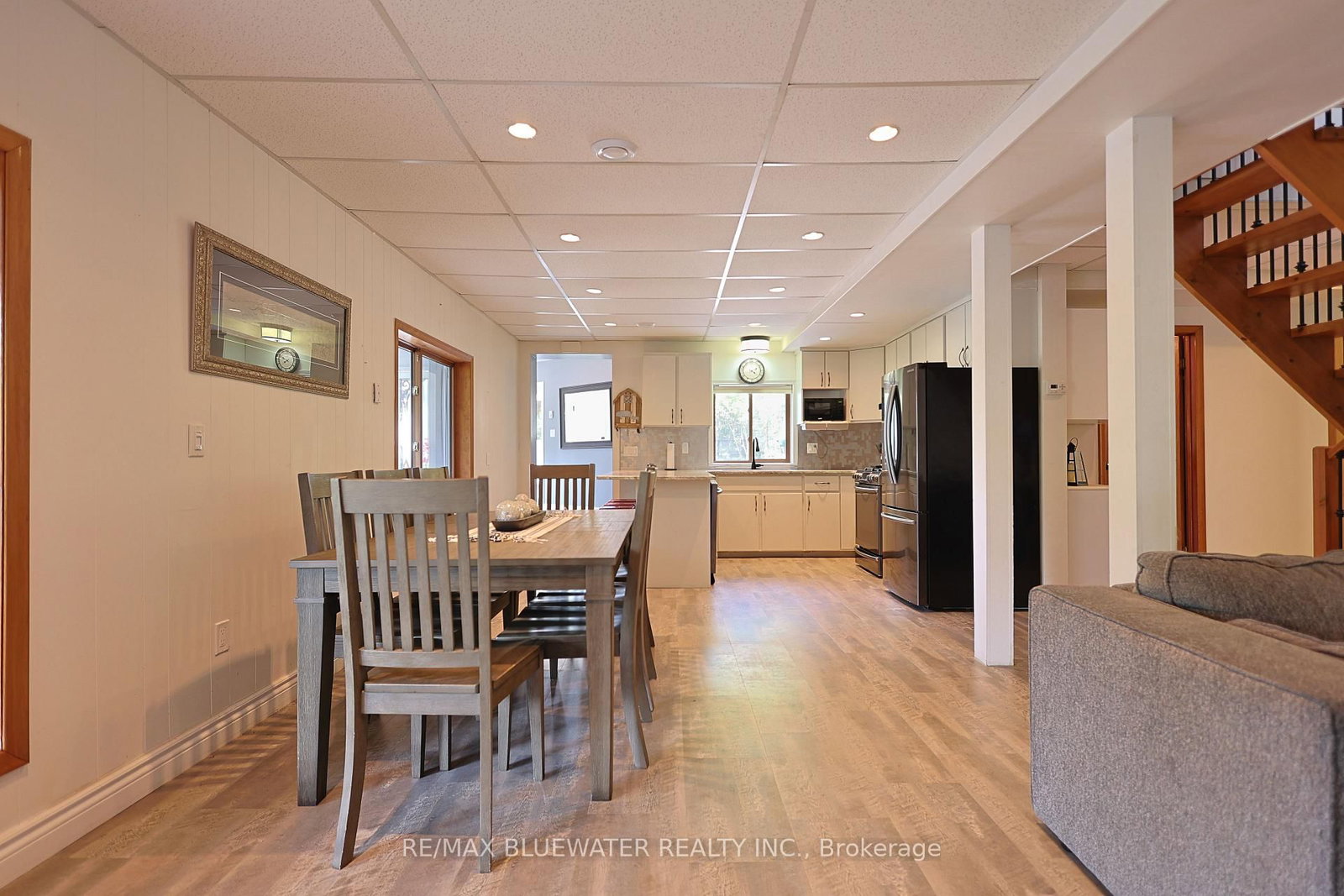 9994 Edward Street • Lambton Shores, ON photo 19