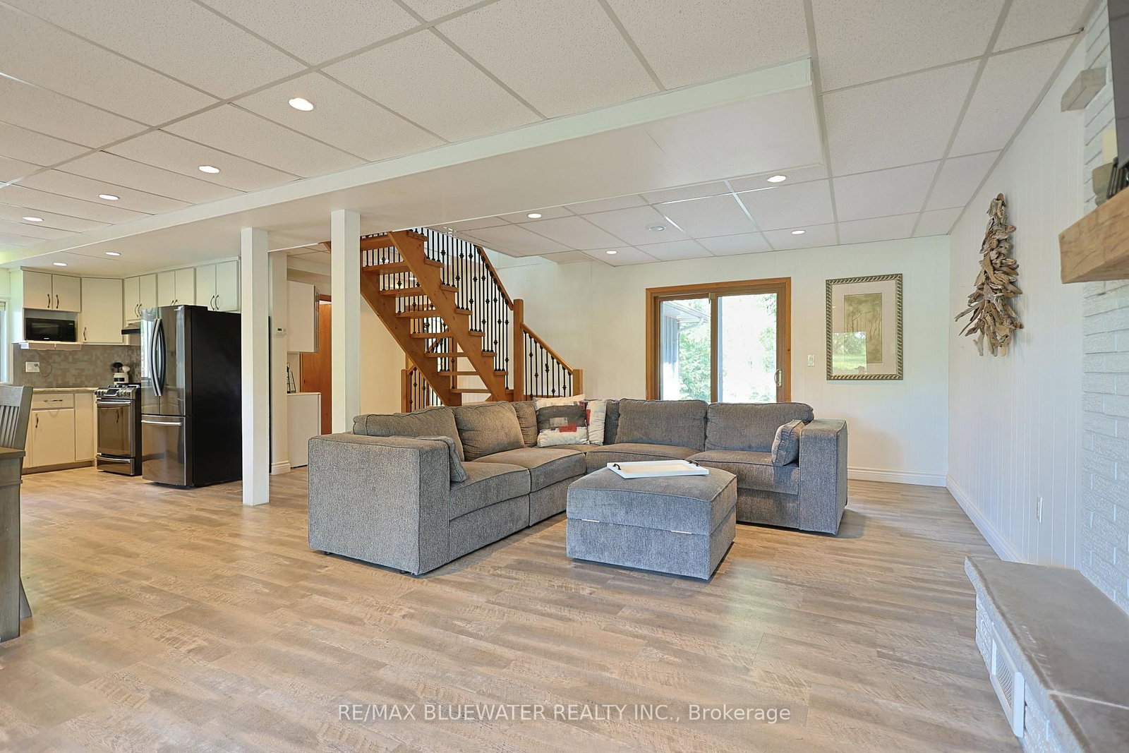 9994 Edward Street • Lambton Shores, ON photo 21
