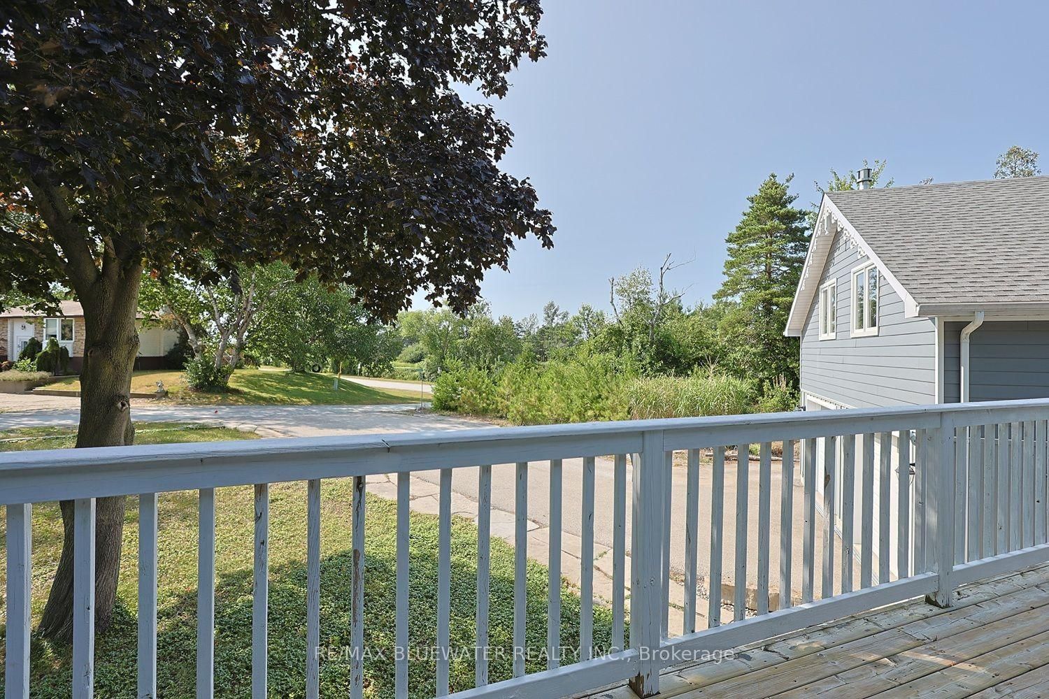 9994 Edward Street • Lambton Shores, ON photo 34