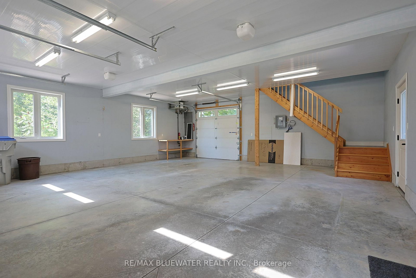 9994 Edward Street • Lambton Shores, ON photo 36