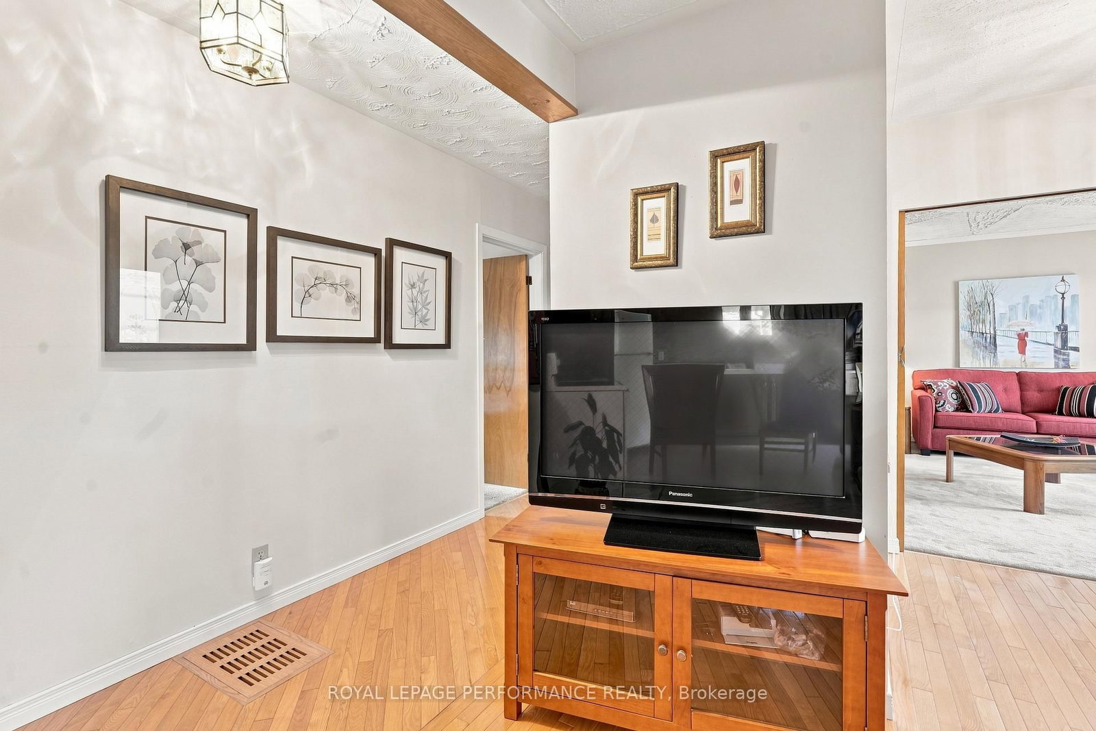 2012 Lajoie Street • Alfred and Plantagenet, ON photo 11