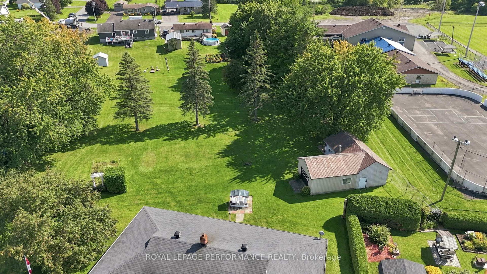 2012 Lajoie Street • Alfred and Plantagenet, ON photo 46