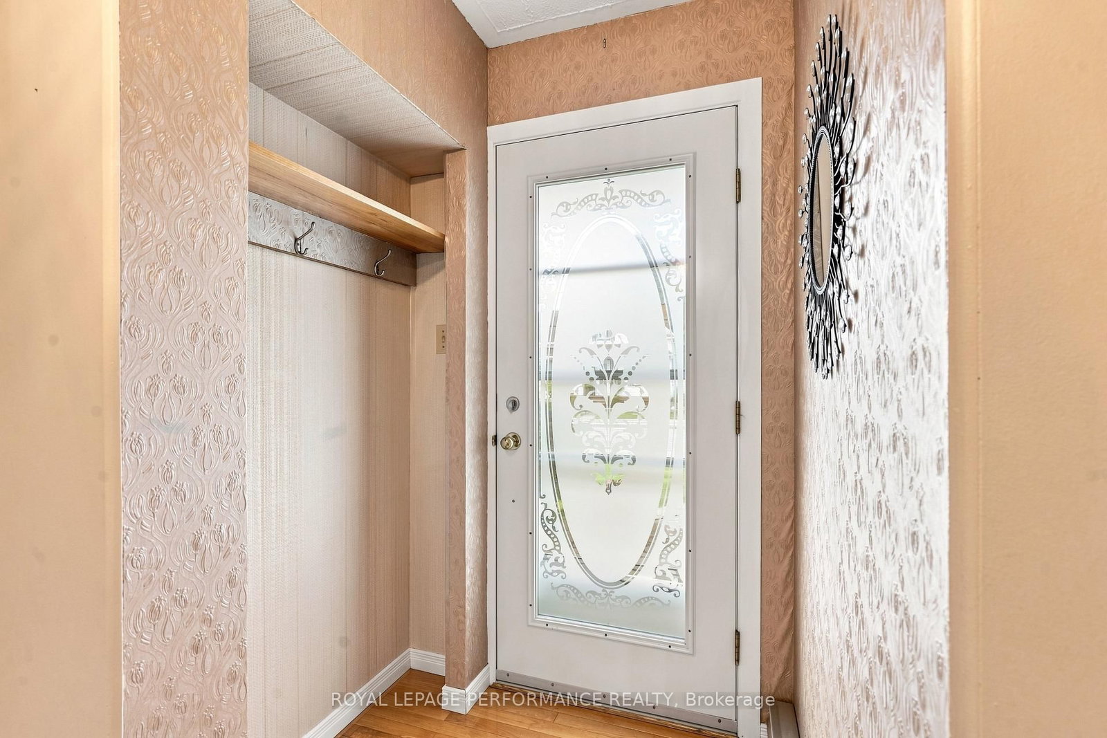 2012 Lajoie Street • Alfred and Plantagenet, ON photo 6