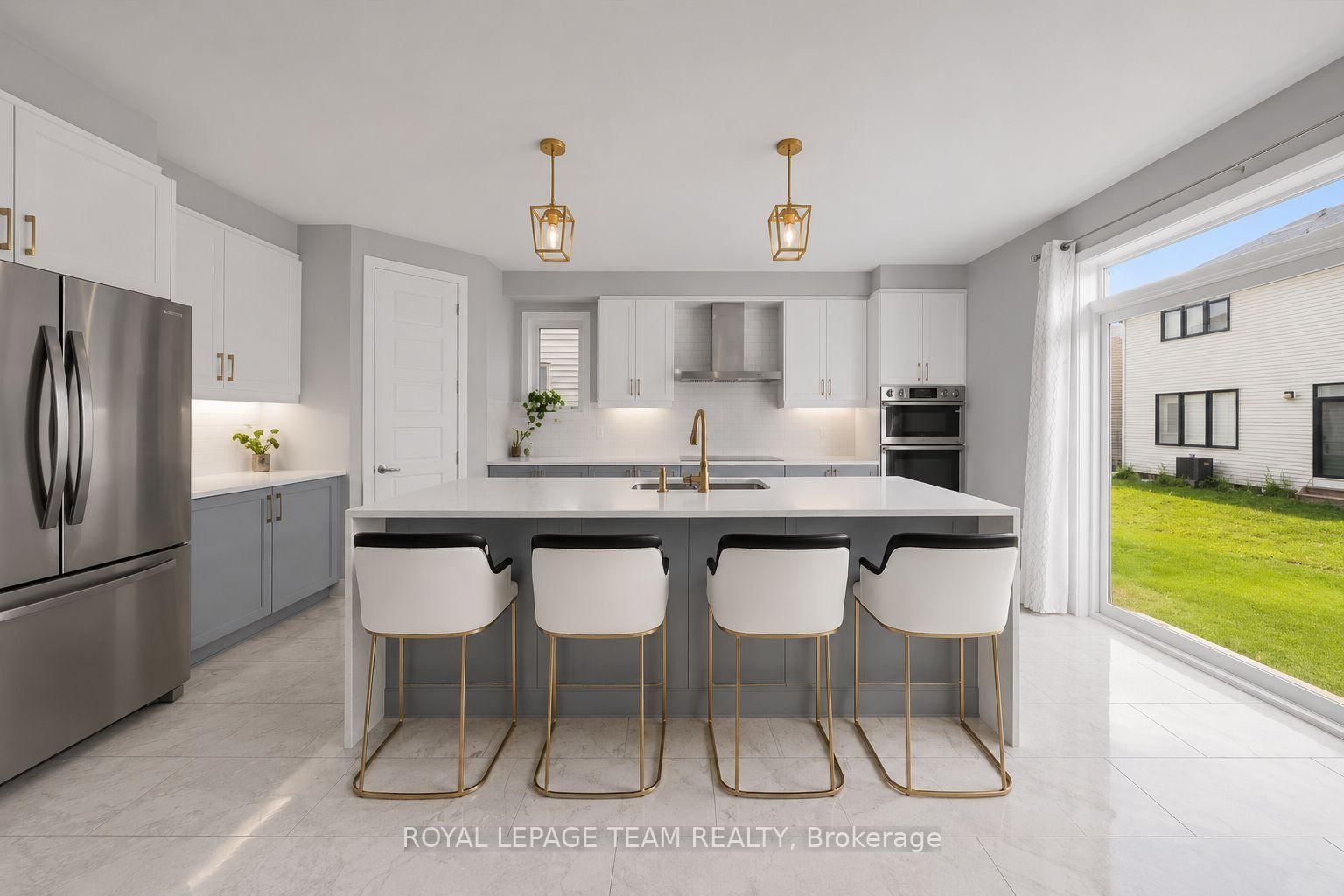 2413 Watercolours Way • Ottawa, ON photo 16