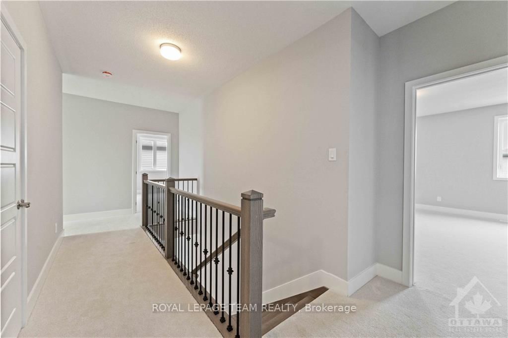 2413 Watercolours Way • Ottawa, ON photo 23