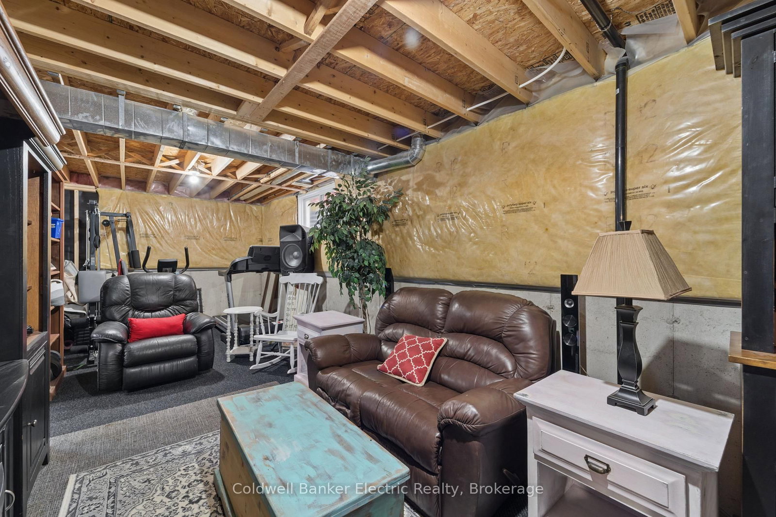 661 CLANCY Crescent • Peterborough, ON photo 36