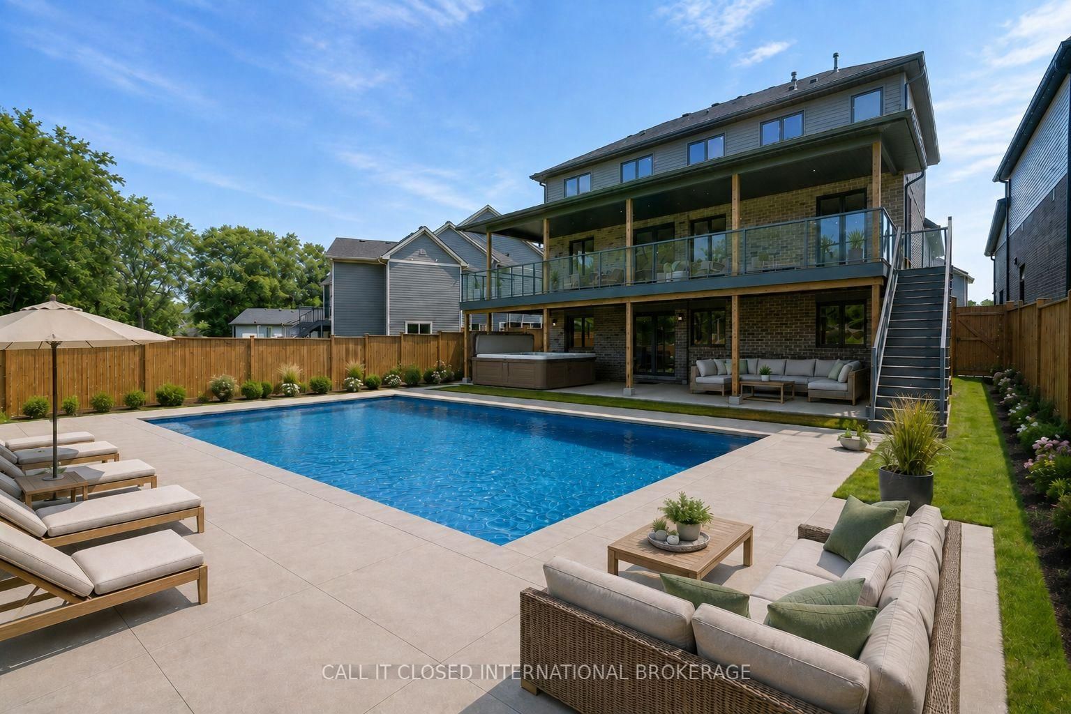 44 Royal Crescent • Southwold, ON photo 40
